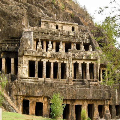 Undavalli Caves Sight Seeing Tour